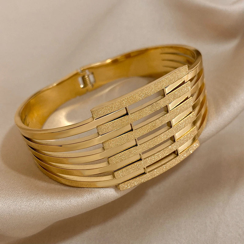 Bracelete de Luxo Banhado a Ouro, Bracelete Árvore da Vida, Pulseira Lisa, Bracelete  Luxuoso, Pulseira Feminina, Pulseira de Ouro, Pulseiras, Pulseira com Strass Banhado a 18k, Pulseira Geométrica Dourada - Magazinecelia