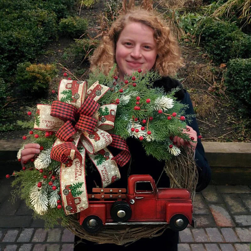 Guirlanda de Madeira com Caminhão, Guirlanda Natal, Guirlanda de Natal Para Porta, Guirlandas, Guirlanda de Natal Grande, Guirlanda de Natal Luxo, Guirlanda Natalina, Guirlanda de Natal 60cm, Comprar Guirlanda de Natal, Guirlanda de Natal Para Porta Grande, Guirlanda Sagrada Familia, Guirlanda Natal Grande Luxo - Magazinecelia 